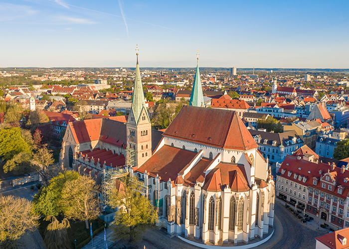 Hyfinit ist eine Agentur für Immobilienfotografie in Augsburg.